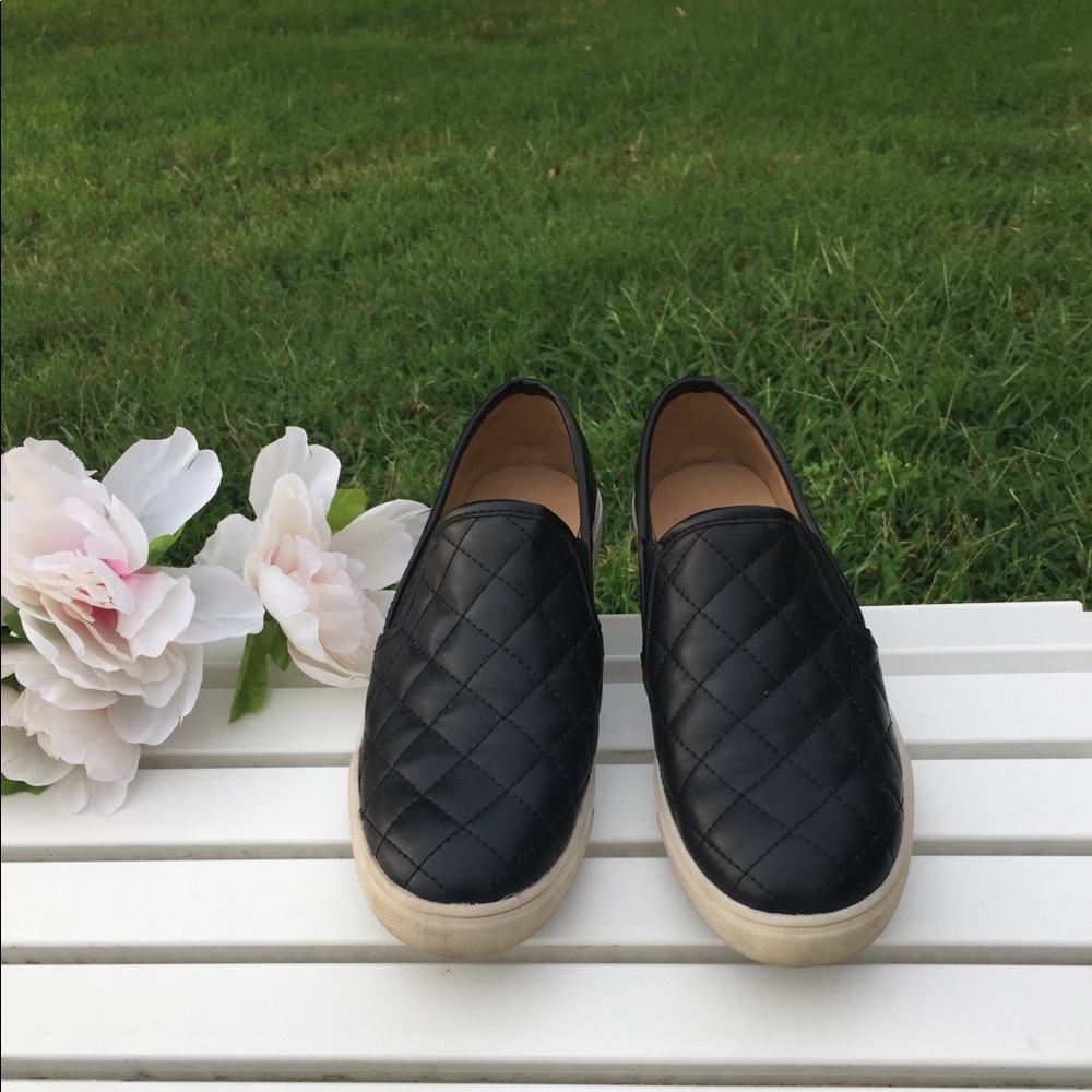 BRASH :: QUILTED SNEAKERS